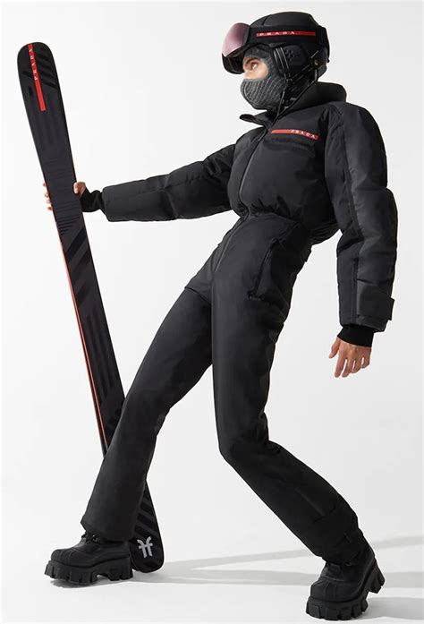 prada ski outfits.